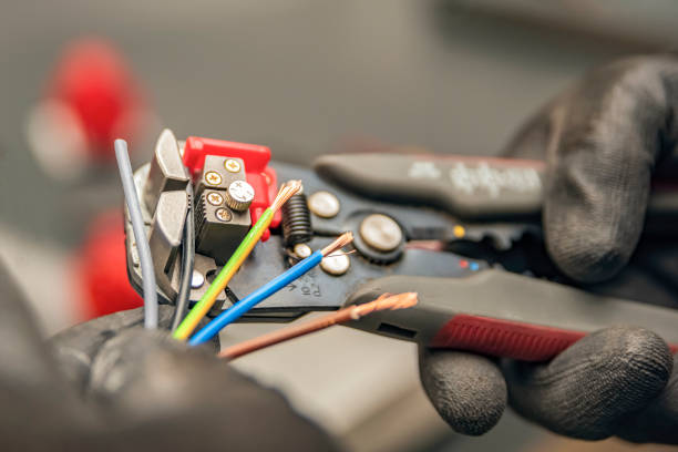 Electrical Outlet Repair in MI
